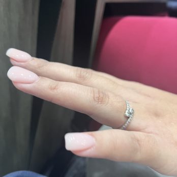 Pinki Nails & Spa - Nail Salons Near Me - Mamaroneck, New York