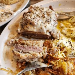 Jeff's California Cattle - Cut into the steak.