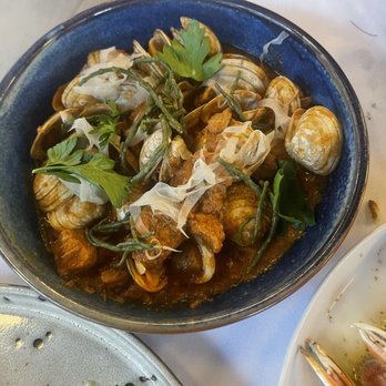 Kelp - Clams and Pork - Seafood Near Me - Glasgow, GLG Kelp - Clams and Pork - Seafood Near Me - Glasgow, GLG