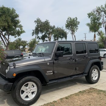 Magic Wrapz - Clean Jeep after going Off roading, to the Beach, to the lake and looks brand new - Auto Customization Near Me - Northridge, California Magic Wrapz - Clean Jeep after going Off roading, to the Beach, to the lake and looks brand new - Auto Customization Near Me - Northridge, California