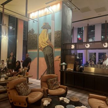 Heydey Social Club - Interior - Cocktail Bars Near Me - Austin, Texas
