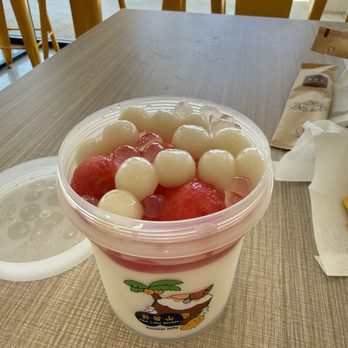 Hui Lau Shan - Desserts Near Me - Carrollton, Texas