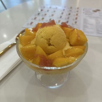 Mango Mango Dessert - A Mango Mango Combo A (A1A7S1) - Desserts Near Me - Henderson, Nevada Mango Mango Dessert - A Mango Mango Combo A (A1A7S1) - Desserts Near Me - Henderson, Nevada