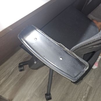 Quality Inn & Suites - broken furniture - Hotels Near Me - Santee, South Carolina Quality Inn & Suites - broken furniture - Hotels Near Me - Santee, South Carolina
