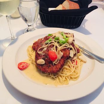 Mario's Tuscany Grill - Veal Milanese - Pizza Near Me - Winsted, Connecticut