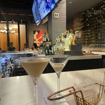 Mito - Bar area - Japanese Near Me - Bayside, New York Mito - Bar area - Japanese Near Me - Bayside, New York
