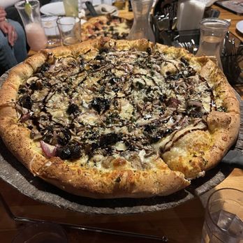 The Secret Stash Pizzeria - Where's the beef - Pizza Near Me - Crested Butte, Colorado