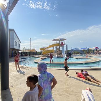 Foothills Recreation & Aquatics Center - Lazy River and slides - Swimming Pools Near Me - Glendale, Arizona Foothills Recreation & Aquatics Center - Lazy River and slides - Swimming Pools Near Me - Glendale, Arizona