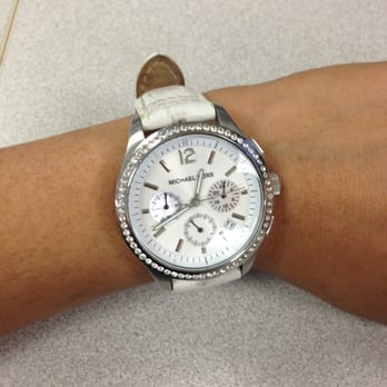 Kyle's Jewelry - Watch repair - Jewelry Near Me - Lewisville, Texas Kyle's Jewelry - Watch repair - Jewelry Near Me - Lewisville, Texas