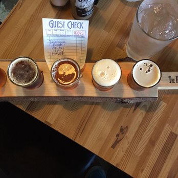 Rogue Brew Pub & Eatery - Brewpubs Near Me - North Plains, Oregon