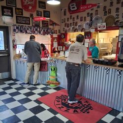 Pit Stop Pizza