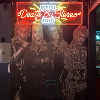 Retro Junkie - Lost boys - Cocktail Bars Near Me - Walnut Creek, California