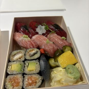 Aji Kiji - Tuna Box - Sushi Bars Near Me - San Francisco, California Aji Kiji - Tuna Box - Sushi Bars Near Me - San Francisco, California