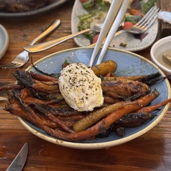 Charcoal Venice - Coal-Roasted Carrots- A MUST - New American Near Me - Venice, California