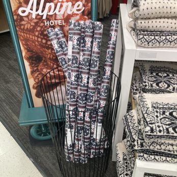 Target - Target Bullseye Dog Wrapping Paper - Department Stores Near Me - University Heights, Ohio