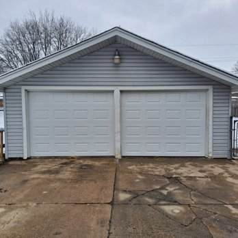 Ben-Official Services - Garage Door Services Near Me - Elgin, Illinois Ben-Official Services - Garage Door Services Near Me - Elgin, Illinois
