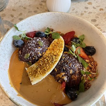 Two Hands - Acai Bowl - Cocktail Bars Near Me - Austin, Texas