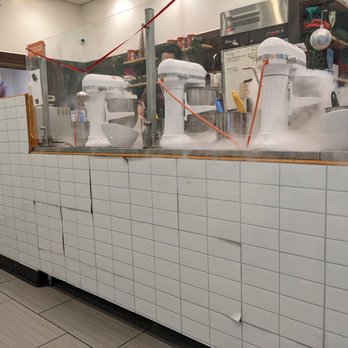 Nicecream - Nitrogen in action - Ice Cream & Frozen Yogurt Near Me - Arlington, Virginia