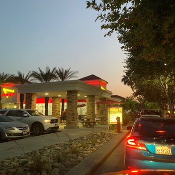 In-N-Out Burger - Me waiting patiently for my double double....... - Burgers Near Me - Highland, California In-N-Out Burger - Me waiting patiently for my double double....... - Burgers Near Me - Highland, California