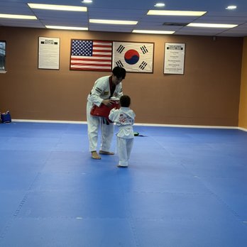 USTA MARTIAL ARTS - EVERETT - Updated September 2025 - 4027 Rucker Ave