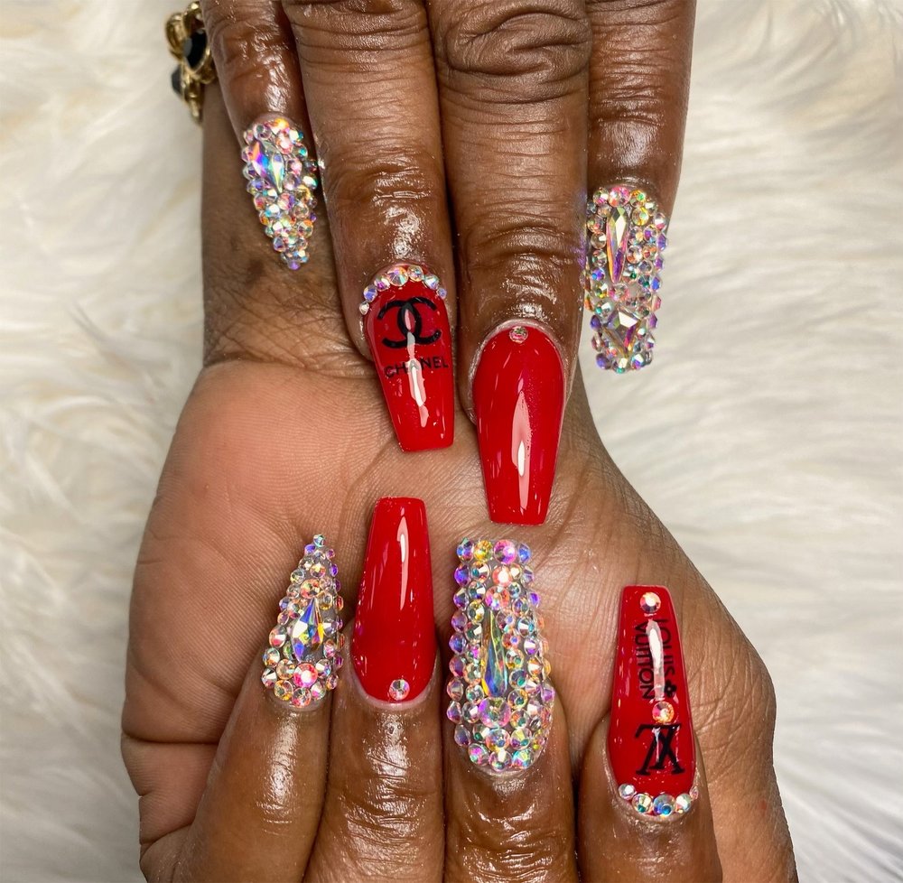 M NAILS Updated October 2024 16 Photos 105 John R Lovelace Dr