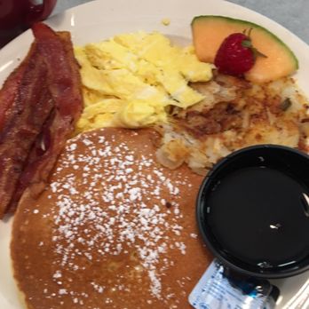 Paramount Diner - Breakfast & Brunch Near Me - Manasquan, New Jersey Paramount Diner - Breakfast & Brunch Near Me - Manasquan, New Jersey