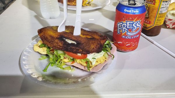 Frank Cachapas Doral /Latin American Food by null