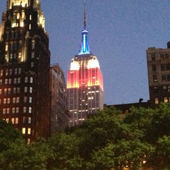 Bryant Park - View of the Empire State Building at Bryant park - Parks Near Me - New York, New York