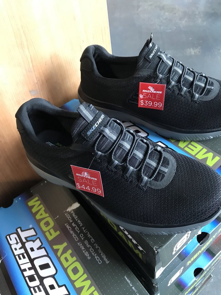 skechers gulf freeway