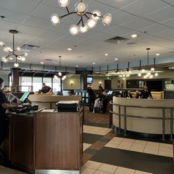 Chelo's Hometown Bar & Grille