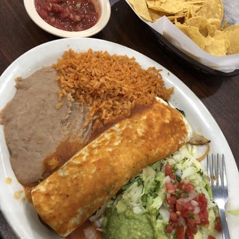 Coyote Rojo # 4 - Vegetarian Burrito - Mexican Near Me - Spring Hill, Florida