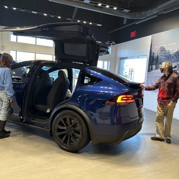 Tesla Cars - Car Dealers Near Me - Springfield, New Jersey