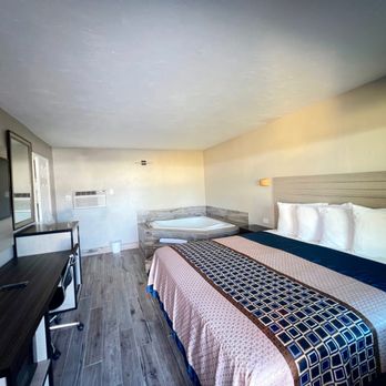 Park Motel - Room - Hotels Near Me - N Ft Myers, Florida Park Motel - Room - Hotels Near Me - N Ft Myers, Florida
