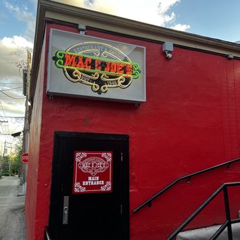 Mac & Joe's - Front of restaurant - American Near Me - Oxford, Ohio