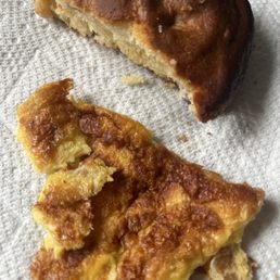 Eggs brown and overcooked blueberry lemon muffin.