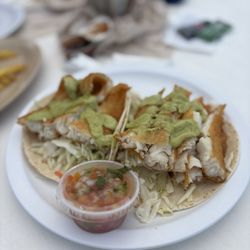 Manatee public beach - Fish tacos