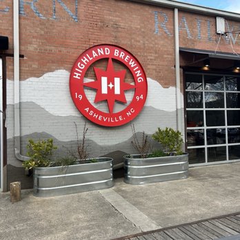 Highland Brewing Company - Breweries Near Me - Asheville, North Carolina