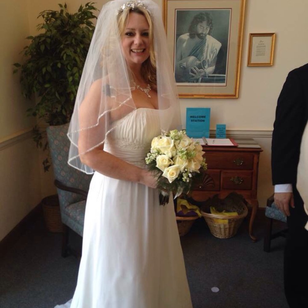 Hairold's Hair Design - Hair and makeup - Nail Salons Near Me - Interlochen, Michigan