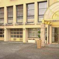 City Hotel Pelikan