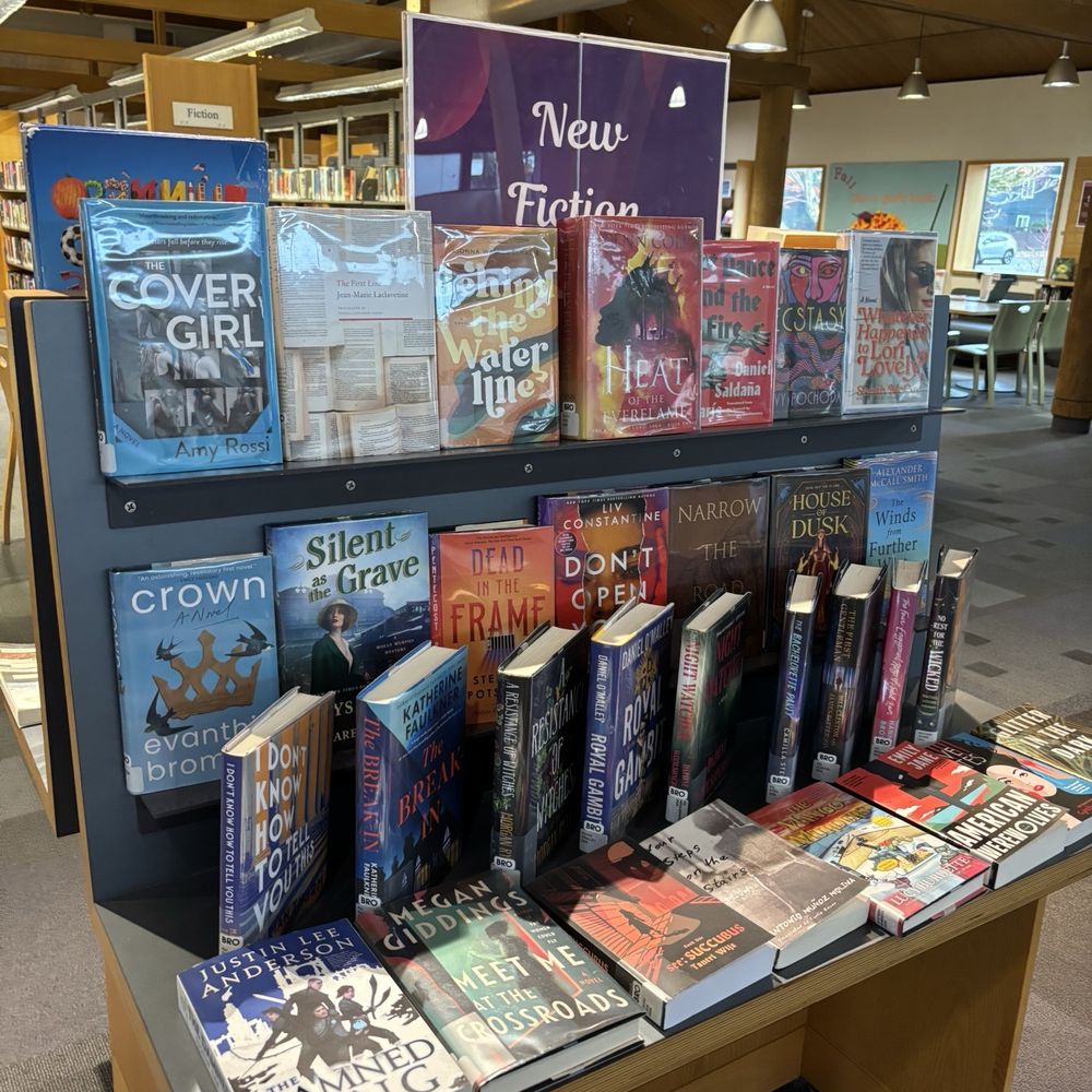 Seattle Public Library - Broadview Branch - Libraries Near Me - Seattle, Washington