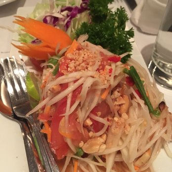 Maison Prathet Thai - Papaya salad - Thai Near Me - Montreal, Quebec
