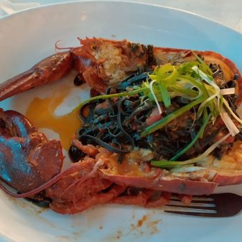 RAW - Seafood Near Me - Hartford, Connecticut