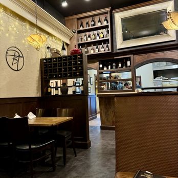 Brother's Trattoria - Italian Near Me - Beacon, New York