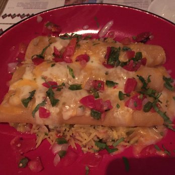 Caliente - Chicken enchiladas - Mexican Near Me - Hong Kong, HK