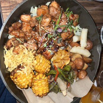 Barn Joo 35 - BBQ Chicken Main - Korean Near Me - New York, New York