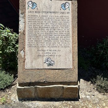 Golden Chain Theater - Marker with history - Performing Arts Near Me - Oakhurst, California