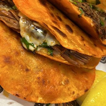 El Taco Rojo - Tacos quesa birria - Mexican Near Me - Bakersfield, California El Taco Rojo - Tacos quesa birria - Mexican Near Me - Bakersfield, California