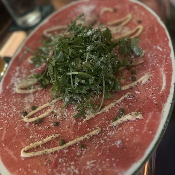 Lindey's - Carpaccio - New American Near Me - Columbus, Ohio