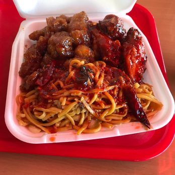 Sam’s Palace - Not too shabby ¯\_(ツ)_/¯ - Chinese Near Me - Barstow, California