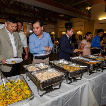 Ming Oun’s Kitchen - Filipino Near Me - San Diego, California